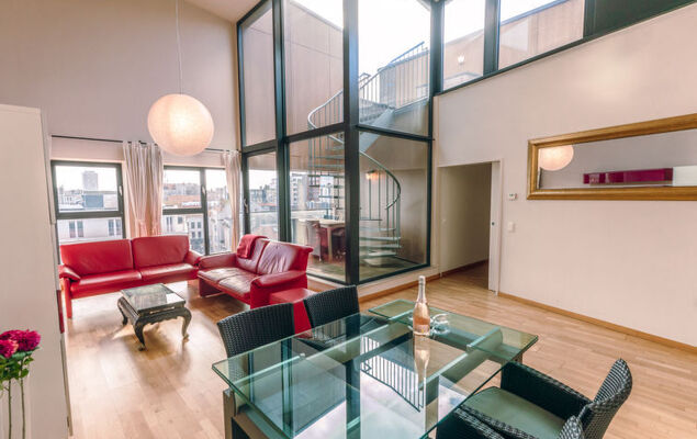 Rooftop Breeze - Photo 1